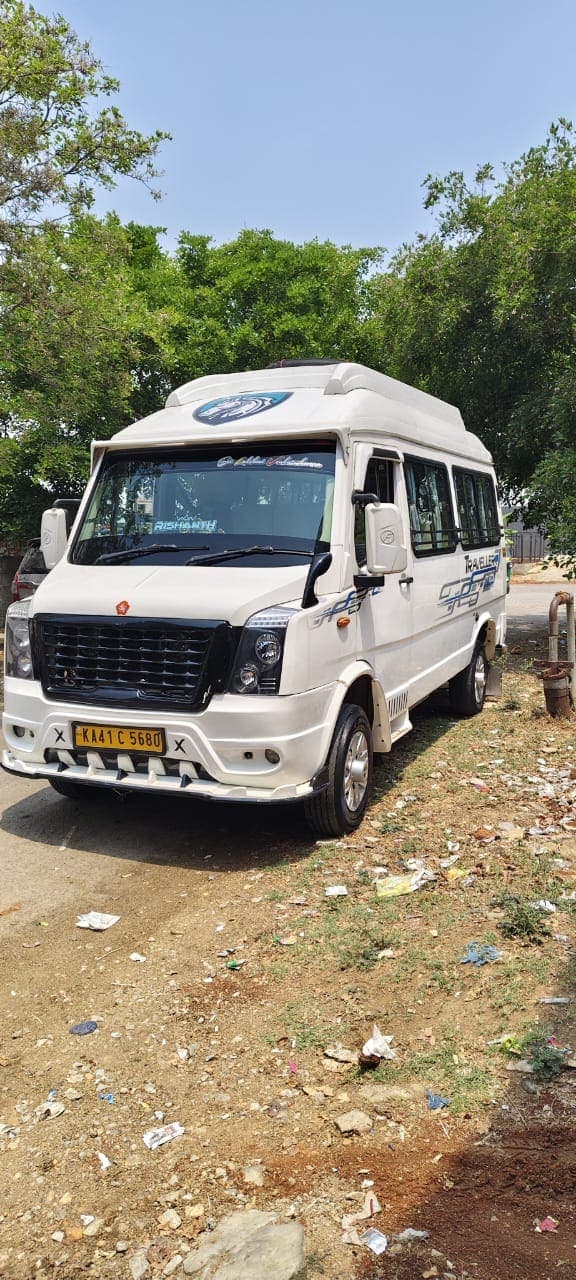 Force Traveller Yaksha — front exterior